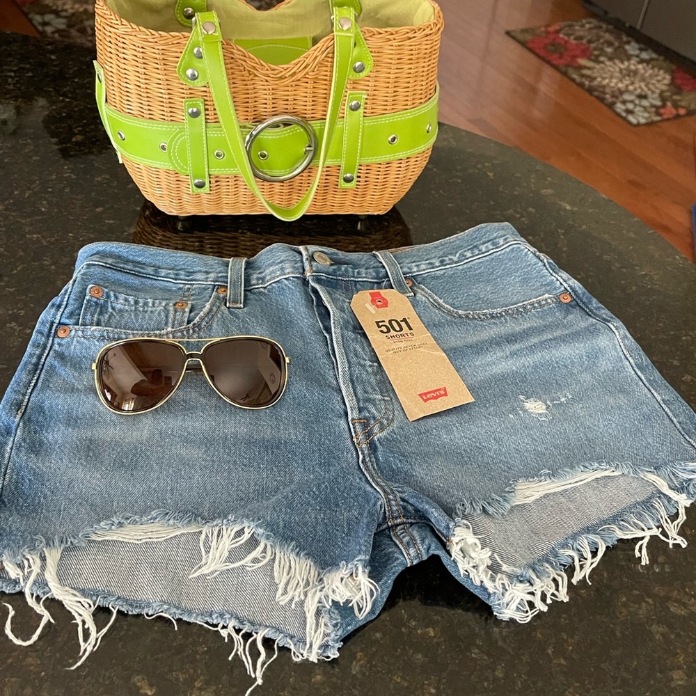 Levi’s shorts